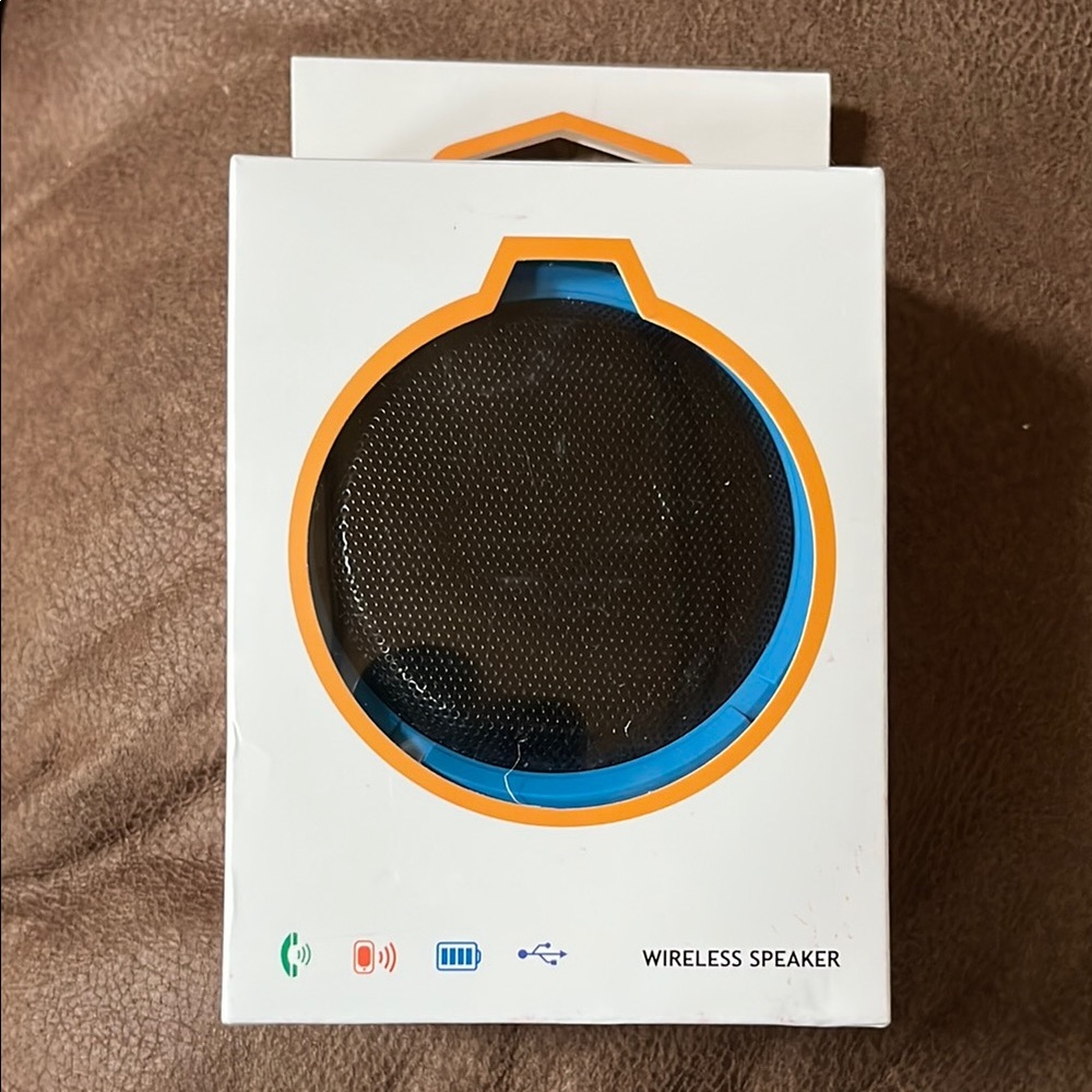 Black and Blue Wireless Speaker